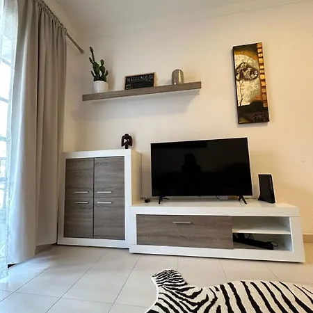 Balcon Del Mar- Pool View Apartment Arona (Tenerife)